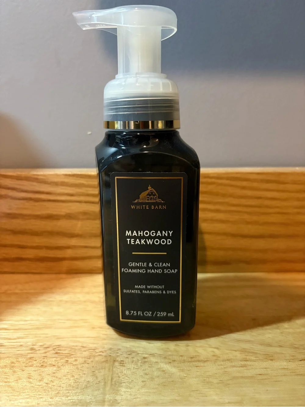 White Barn Mahogany Teakwood Foaming Hand Soap